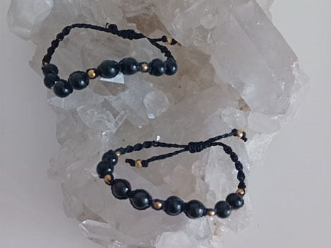 Bracciale artigianale con Ossidiana in Macramè
